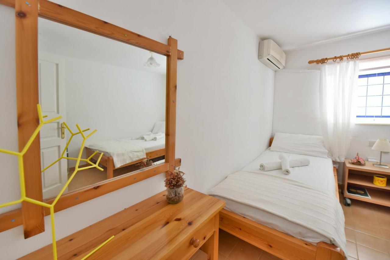 Options House Villa Hydra  Luaran gambar