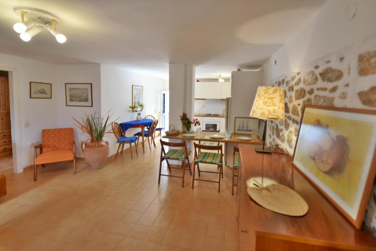 Options House Villa Hydra  Luaran gambar