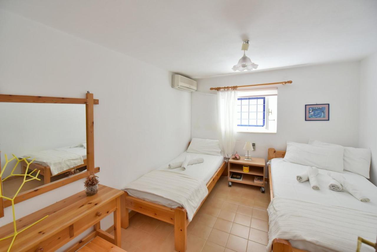 Options House Villa Hydra  Luaran gambar