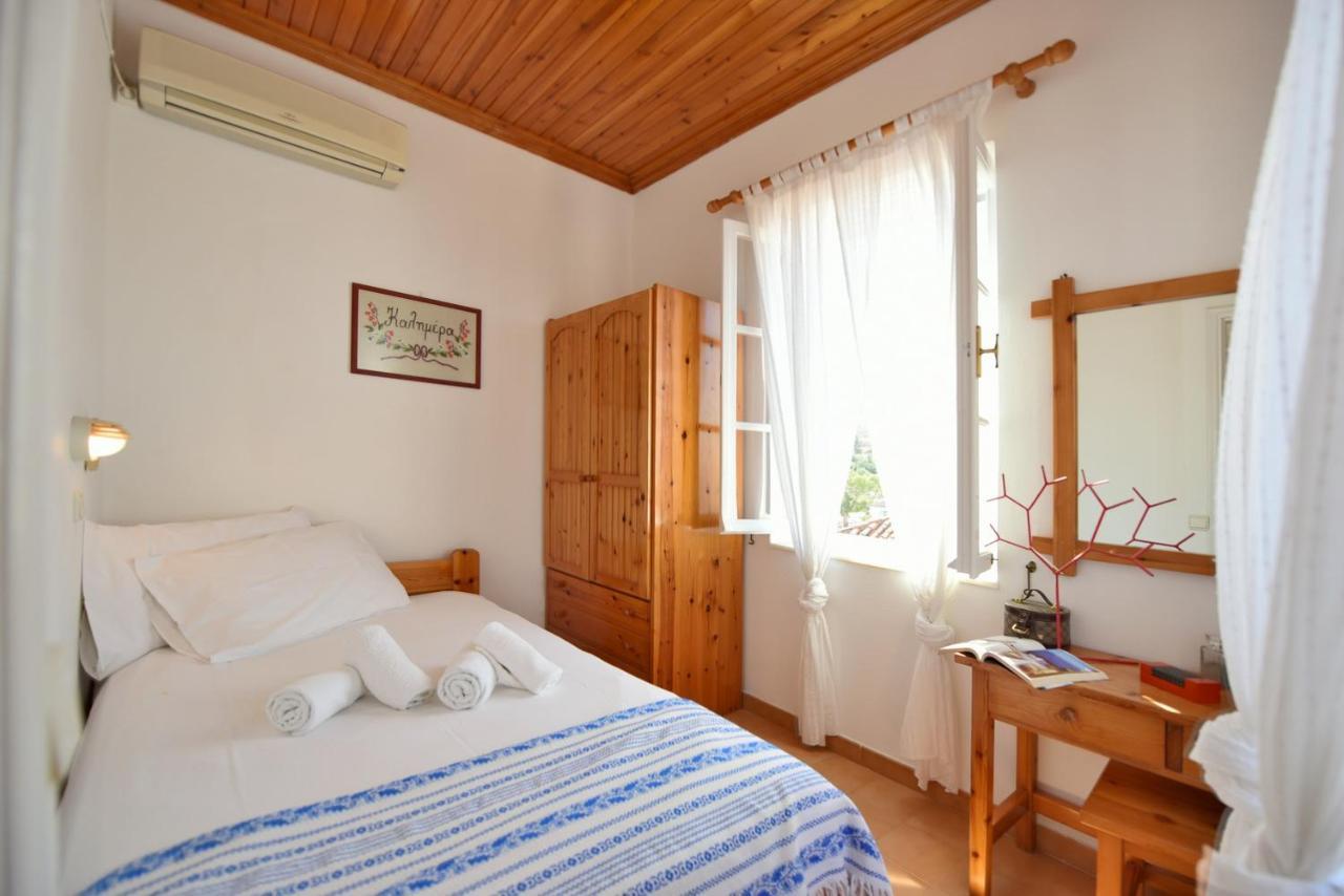 Options House Villa Hydra  Luaran gambar