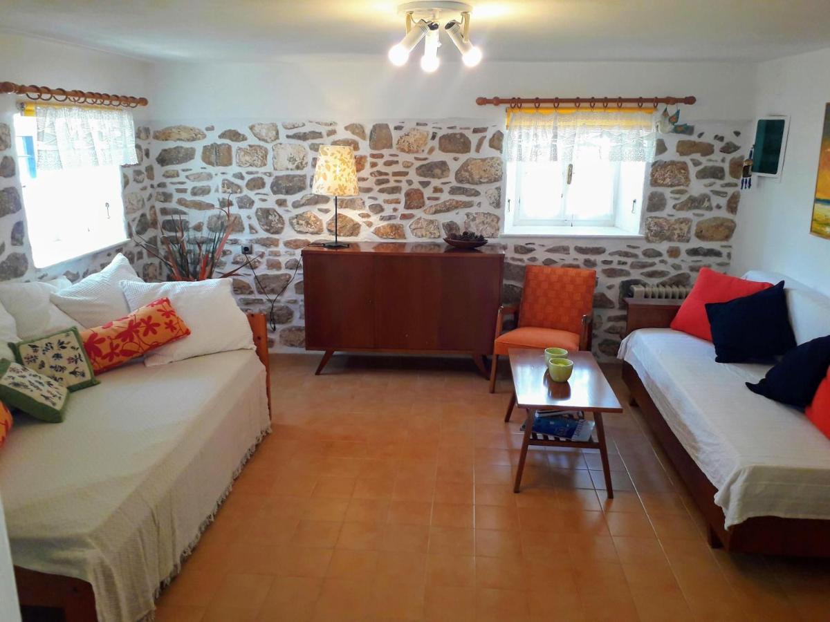Options House Villa Hydra  Luaran gambar